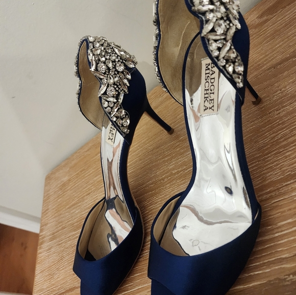 mishka badgley heels navy color satin size 10 - Picture 8 of 11
